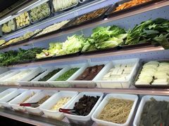 -牛知府云南菌汤鲜牛肉火锅(肖家湾店)