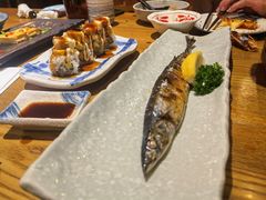-樱町三味日本料理(城乡世纪广场店)