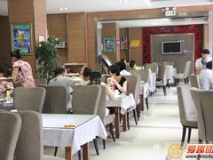 大堂-三牛家厨(长江路店)