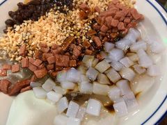 -滴水·湘逢(南汇大学城生活广场店)