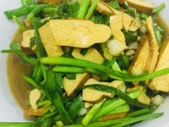 -老游独一佳湘菜馆(高新四路店)