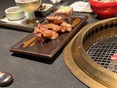 -铭牛烧肉·和牛海鲜自助(高新月牙湖店)