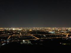 -鬼笑石后山停车场