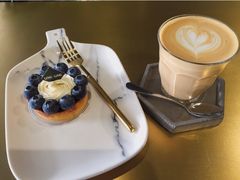 -UNI UNI(环亚凯瑟琳店)