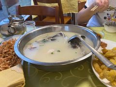 -雪湖煜辰鱼头老店(雪野湖店)