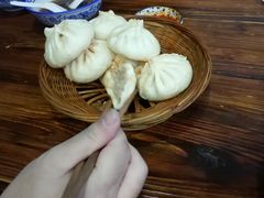 孜然肉包子-清真石家包子(大皮院总店)