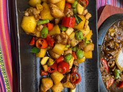 饵块小炒鸡-香巴拉云南餐厅(华莱坞店)