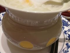 杏汁蛋白炖雪蛤-宏达宴老菜馆(群力第四大道店)