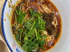 -李与白包子铺(桐梓林店)
