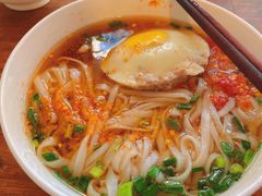 -矮子粉店1985·长沙米粉(湘春路店)