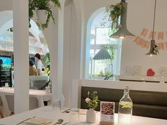 -春树下·树屋花房西餐厅(罍街AS1980店)