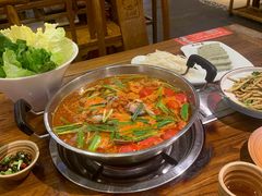 -亮欢寨酸汤鱼(沙冲路店)