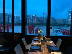 靠窗位-AZUL by FUEL蓝色·法式酒馆(琶醍店)