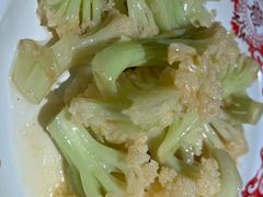 -江渔儿酸菜鱼(万科东荟城店)