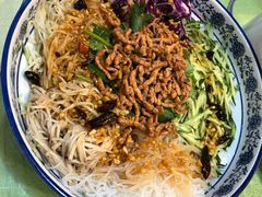 -快乐老家三鲜饺子东北菜(南六中路店)