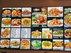 -龙香居海鲜浑锅家常菜·特色驴肉