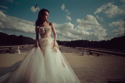 -MANLI BRIDAL婚纱