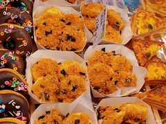 -绿姿鲜奶烘焙(临城店)