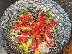 -铭牛烧肉·和牛海鲜自助(高新月牙湖店)