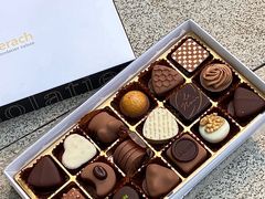 -Laderach 莱德拉(上海环贸iapm店)