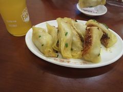 -小姜锅贴(凤凰街店)