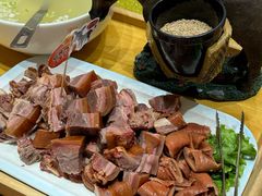 -乔家小院•非遗驴肉•本地小海鲜(滨河路店)