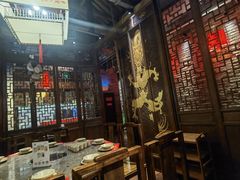 -小龙坎火锅(湖滨银泰in77店)