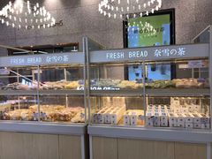面包甜点陈列柜-奈雪的茶(石厦时代广场店)