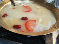 -江湖亮亮蒸虾大排档烤全羊清真(武汉总店)