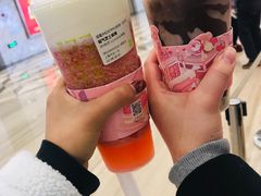 -奈雪的茶(市百一店)