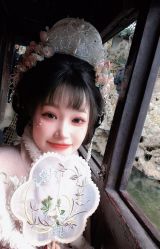 -一揽芳华汉服旗袍体验馆(拙政园店)