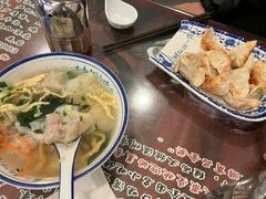 -长人馄饨铺(解放街店)