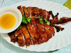 -品悦酒店(三林古镇店)
