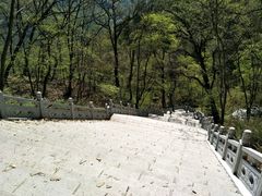 -九鼎铁刹山风景区