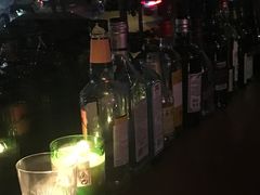 -TASTE ROOM Bar