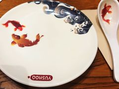 -渝是乎酸菜鱼·川渝小炒(新世界百货望京店)