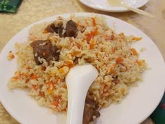 -维吾尔餐厅(宜山路店)