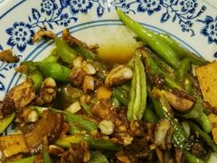 -佬湘楼(越秀城市广场店)