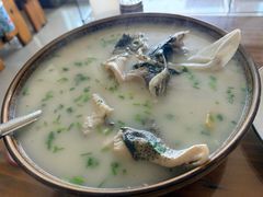 -美顺香食府鱼头老店(雪野湖店)