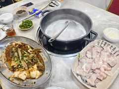 -鸿渡渔庄·特色鸭咀鱼