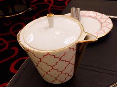 -Salon de The de Joel Robuchon(外滩18号店)