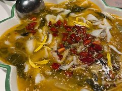 撒椒酸菜鱼-撒椒·四川江湖菜(大族广场店)