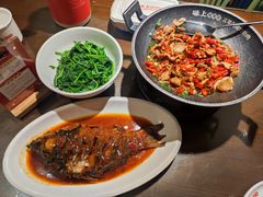 -味上湘菜馆(岳麓山店)