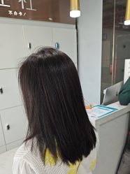 -镁连社·美联社