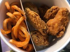 -麦当劳(乳山路店)