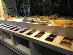 自助调料区-重庆德庄火锅(体育中心店)