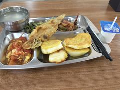 -第四人民医院食堂