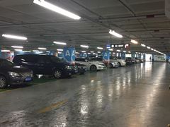 -家乐福(古北店)