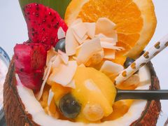 芒果椰子碗-开心糖水铺(天府三街店)