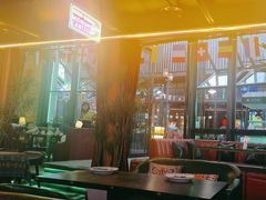 -Famous肥猫墨西哥音乐餐吧(五棵松华熙LIVE店)